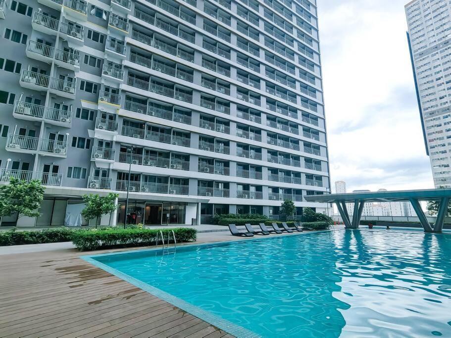 1Br Unit Condotel W Balcony Fame Residences -Fm15 Manila Eksteriør bilde